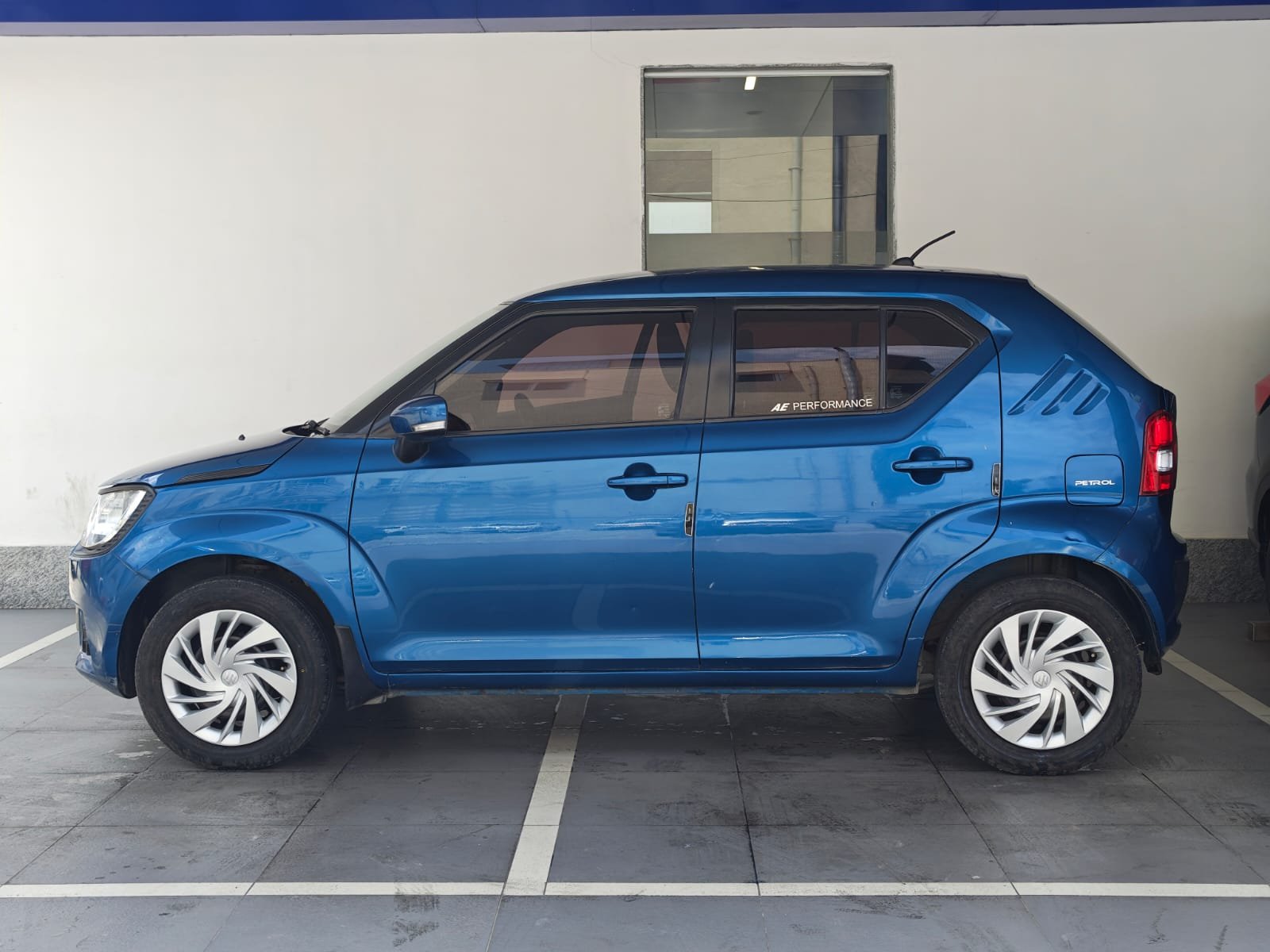 MARUTI SUZUKI IGNIS DELTA